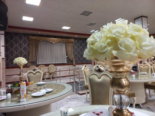 عکس تالار پذیرایی چهار باغ