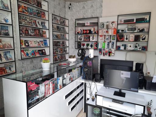 عکس کافی نت و خدمات کامپیوتری ملل