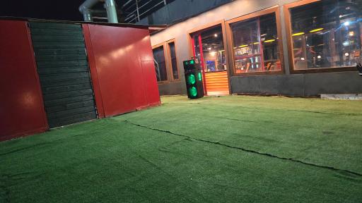 عکس رستوران کشتی سوزیانا