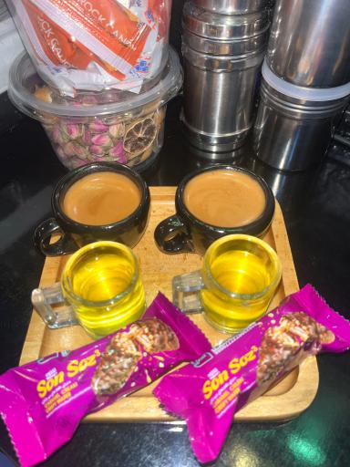 عکس کافه تلخ و شیرین