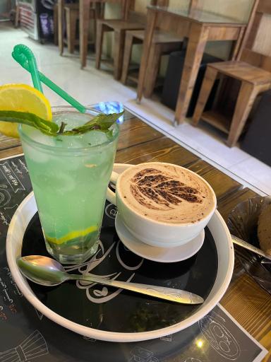 عکس کافه تلخ و شیرین