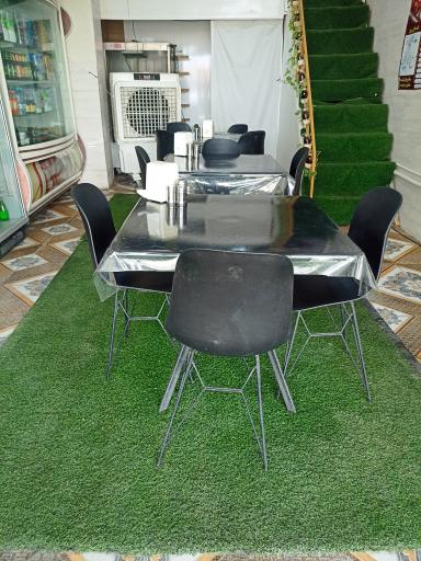 عکس رستوران بیرون بر باباکوهی