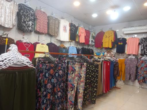 عکس پوشاک ارزانی عارف