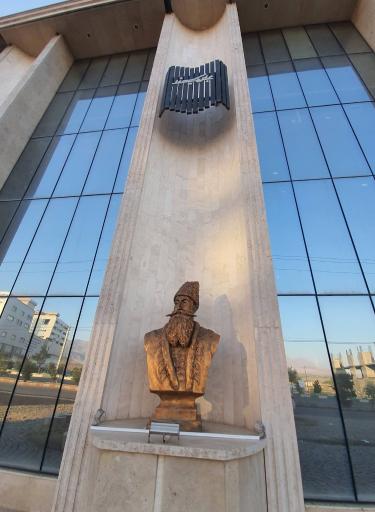عکس پاساژ مشاهیر آذربایجان