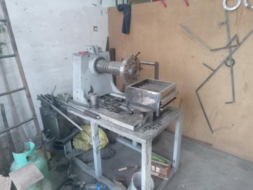 عکس تعمیرات رینگ های سواری حسین