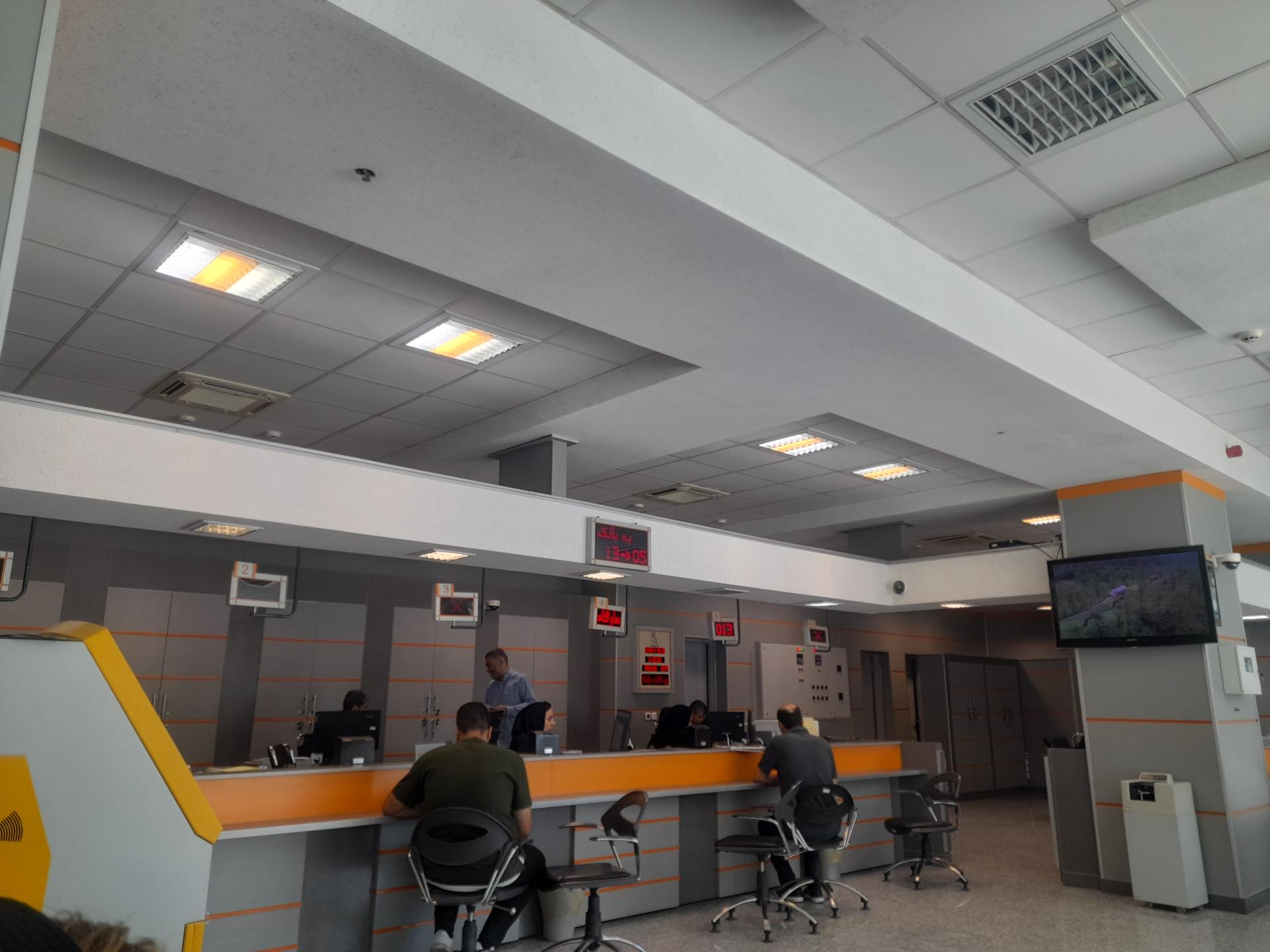 عکس بانک پاسارگاد (شعبه میدان جانباز) شعبه شهید فرامرز عباسی