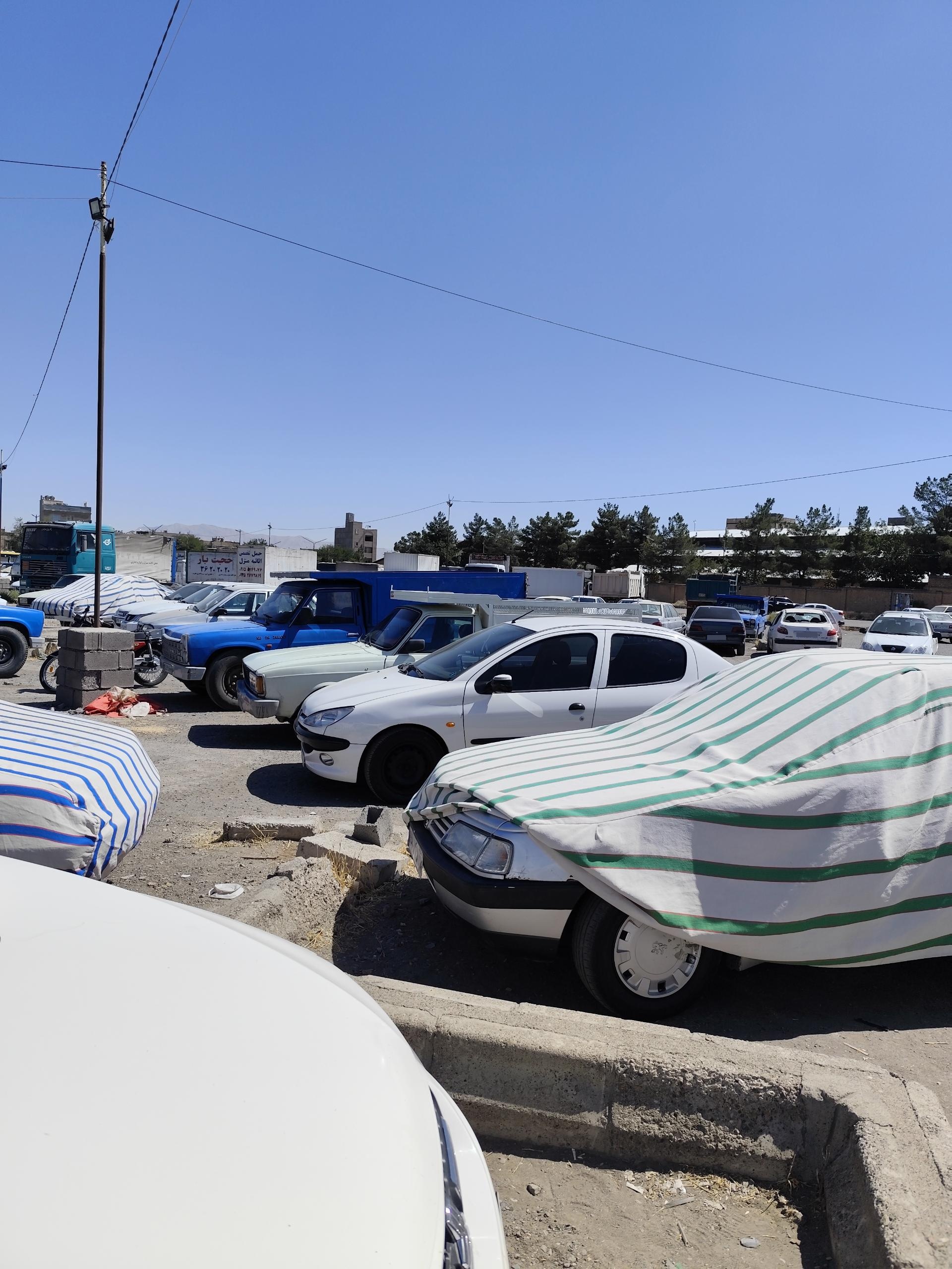 عکس پارکینگ عمومی خواجه ربیع