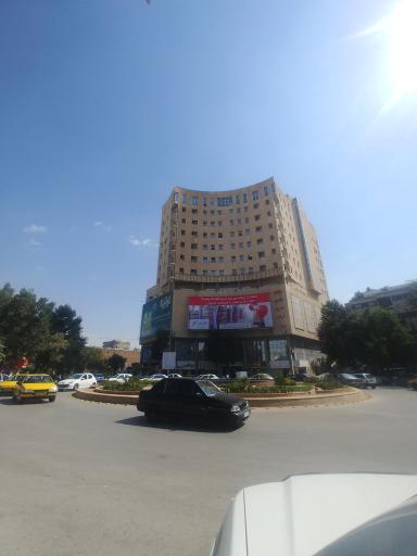 عکس مرکز خرید ارگ کرمانشاه