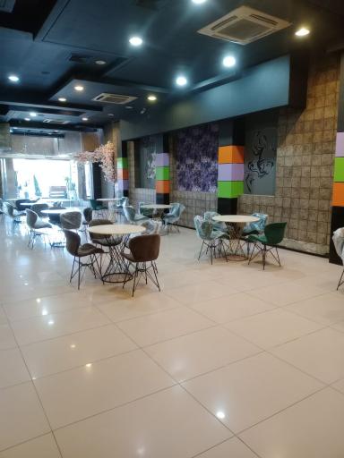 عکس بستنی سنتی امیر رادکان