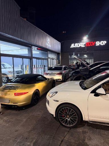 عکس تعمیرگاه بنزسعید