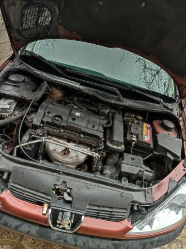 عکس تعمیرگاه بابایی