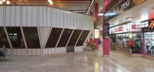 عکس بازار بزرگ کامپیوتر اصفهان
