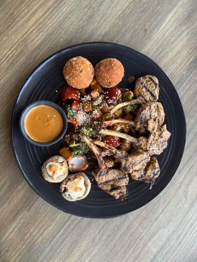 عکس مجموعه هاوش