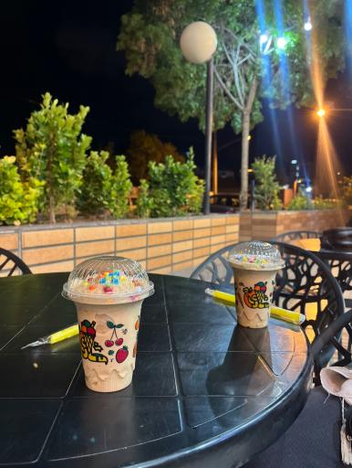 عکس بستنی شادی