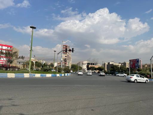 عکس برج البرز کمال شهر