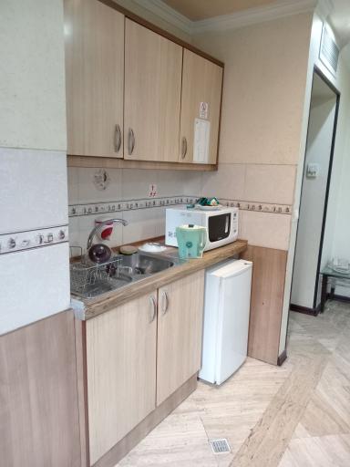 عکس هتل آپارتمان مهرگان