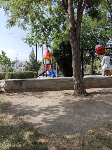 عکس بوستان نیلوفر