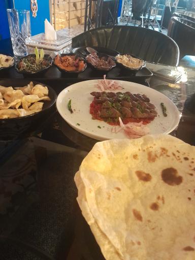 عکس کافه رستوران عربی ماهد