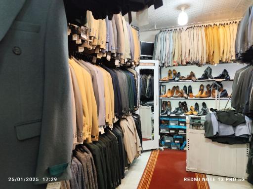 عکس فروشگاه کت و شلوار شیکسون