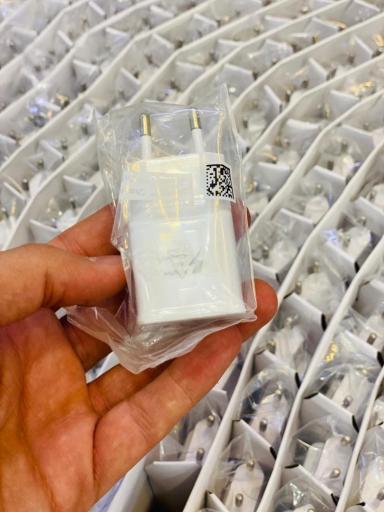 عکس موبایل پویا