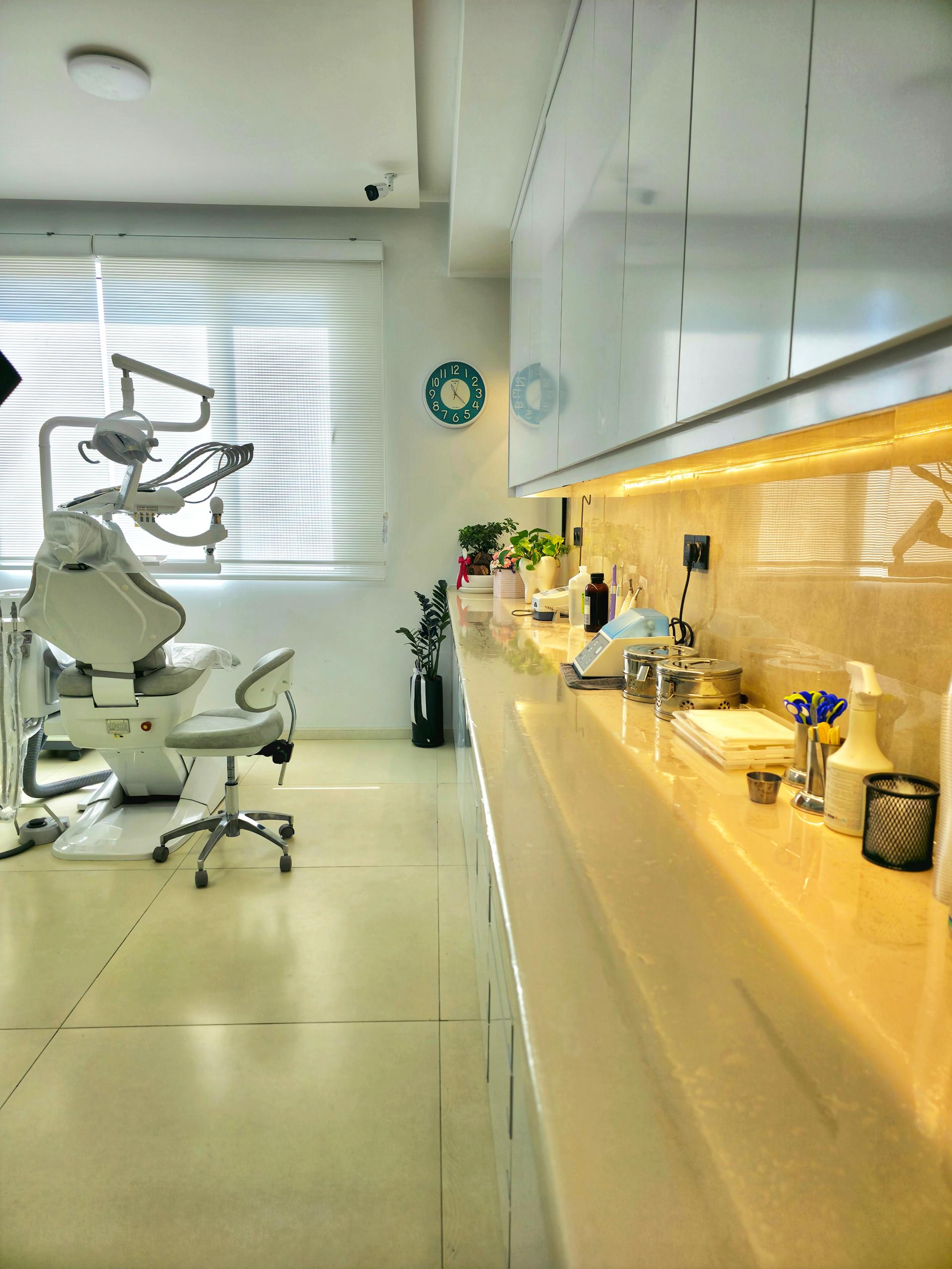 عکس مطب دندانپزشکی دکتر زکیه محمدیان