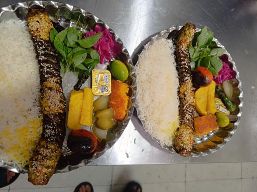 تهیه غذای دستپخت 