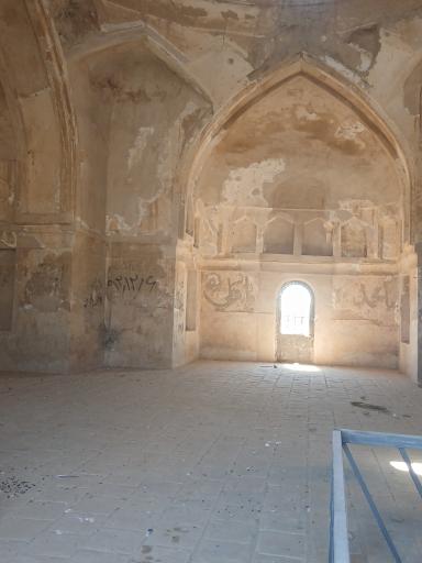 عکس گنبد کوچک مهر آباد 