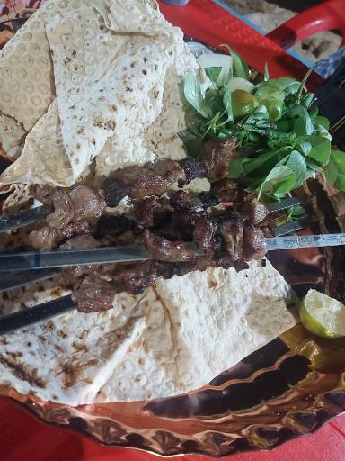 عکس کبابی عمو ارسلان 