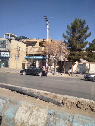 عکس مرکز خرید و فروش پسته قلی‌ زاده