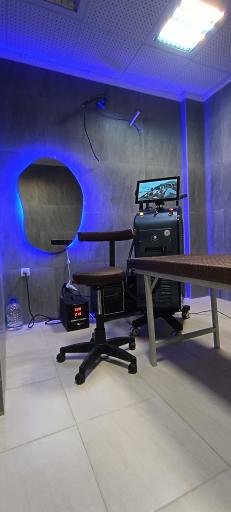 عکس مرکز لیزر دکتر موحدی