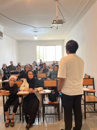 عکس آکادمی تحصیلی دکتر آقاسی‌زاده