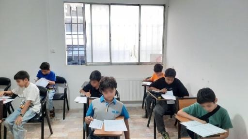 عکس آکادمی تحصیلی دکتر آقاسی‌زاده