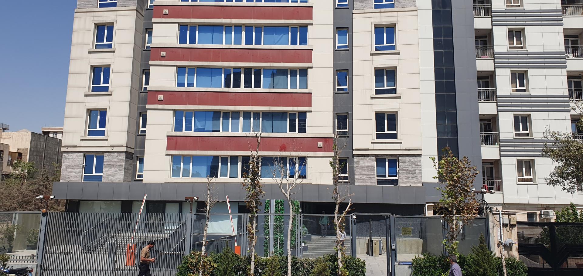 عکس ساختمان ستادی مدیران خودرو