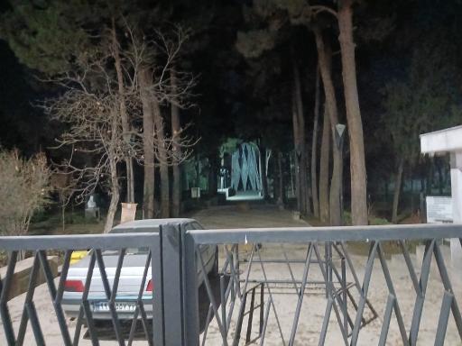 عکس آرامگاه حکیم عمر خیام نیشابوری