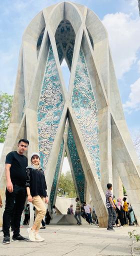 عکس آرامگاه حکیم عمر خیام نیشابوری