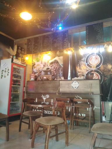 عکس کافه شهرزاد