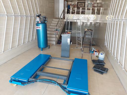 عکس تشخیص رنگ نیکان