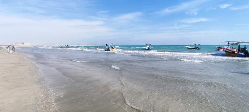 عکس ساحل ناز