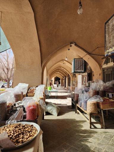 عکس بازار خان