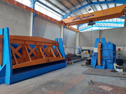 عکس ماشین سازی کاظمی