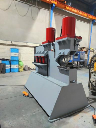 عکس ماشین سازی کاظمی