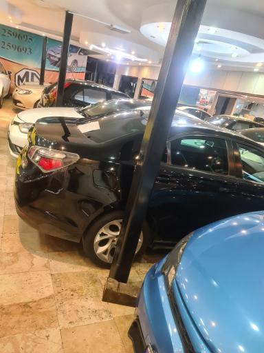 عکس نمایشگاه اتومبیل ام جی امیدی