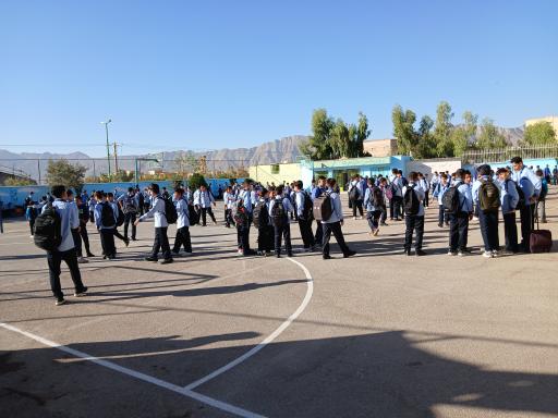 عکس دبیرستان پسرانه خیام