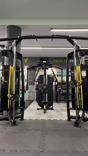 عکس باشگاه ورزشی اطلس