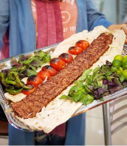 عکس کباب بناب ساطوری  سلیم خان آذربایجان 