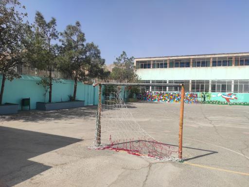 عکس مدرسه پسرانه شهدای گمنام