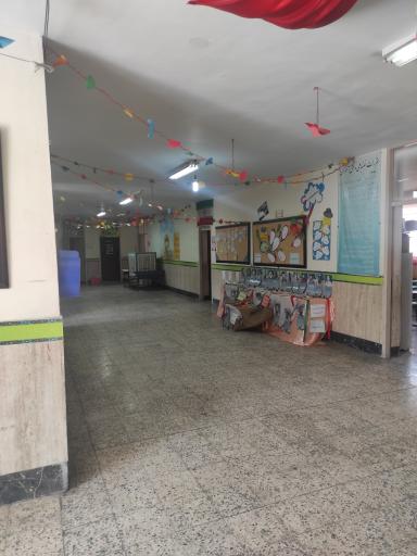 عکس مدرسه پسرانه شهدای گمنام