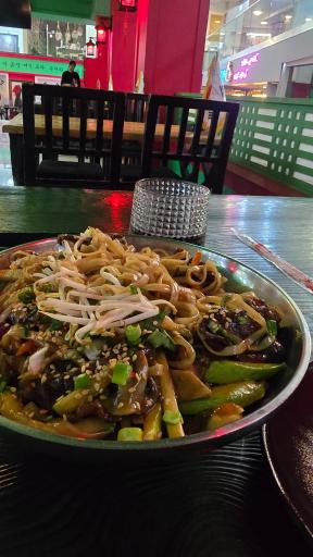 عکس رستوران کره ای سوان