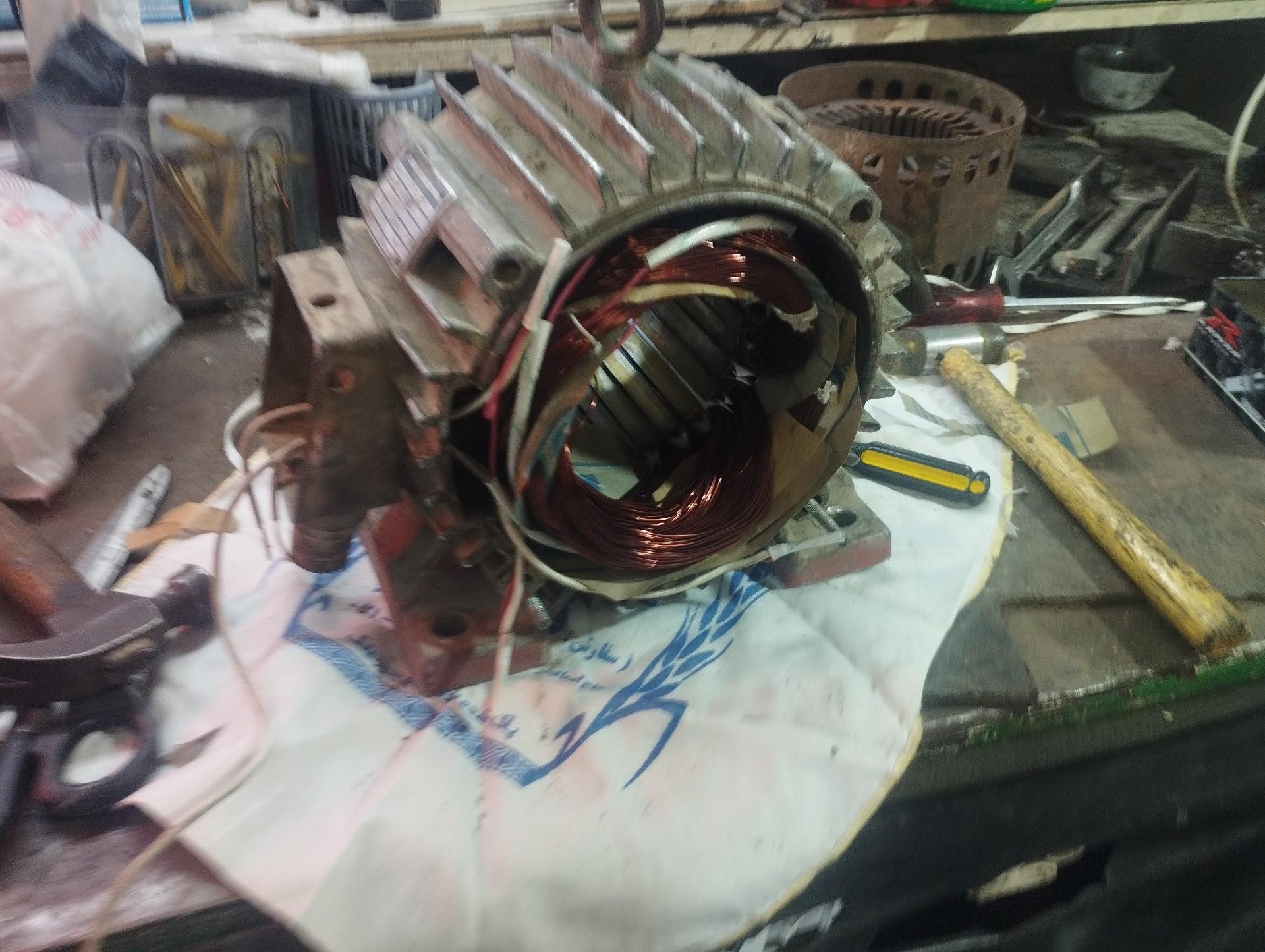 عکس الکتریکی و تعمیر لوازم خانگی (قربانی)