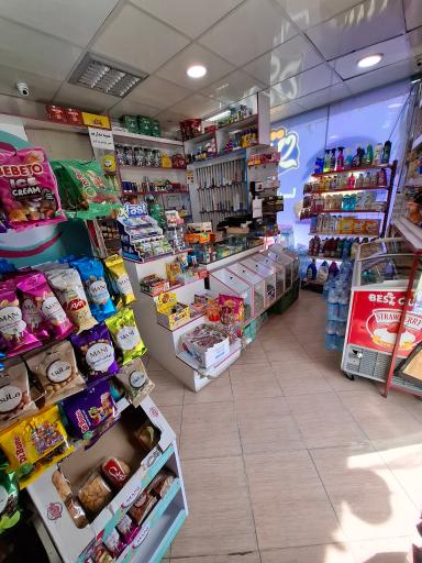 عکس سوپر مارکت شبانه روزی